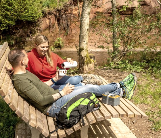 Picknickplatz am Roten Puhl bei Mettendorf, © Eifel Tourismus GmbH, Dominik Ketz