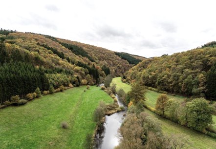 Ourtal im Herbst, © Naturpark Südeifel/Philipp Köhler