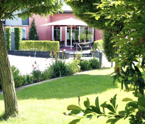 Gartenterrasse Kickert, © Hotel-Restaurant Kickert