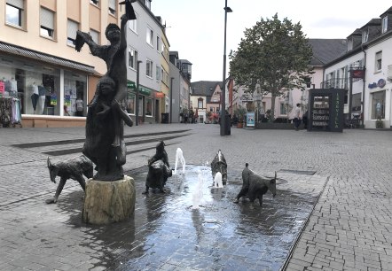 Gäßestrepper Brunnen Bitburg, © TI Bitburger Land