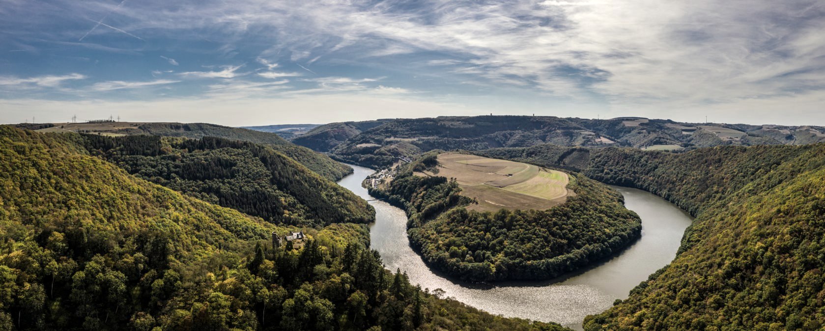 Ourtalschleife mit Burg Falkenstein, © Eifel Tourismus GmbH, D. Ketz