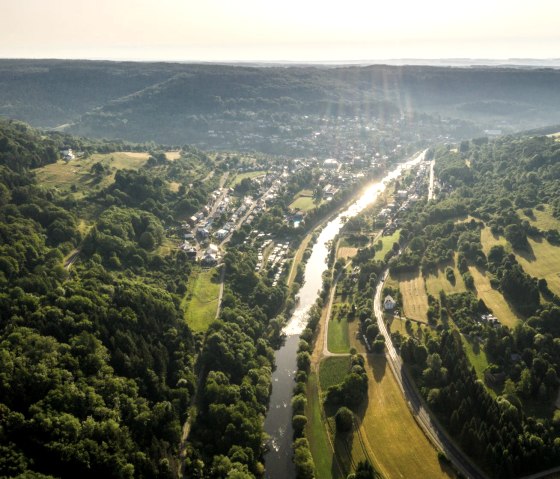 Das Sauertal am Felsenweg 2 im NaturWanderpark delux, © Eifel Toursimus GmbH, D. Ketz