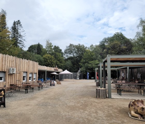 Dino's Diner im Dinopark Teufelsschlucht, © Felsenland Südeifel Tourismus GmbH