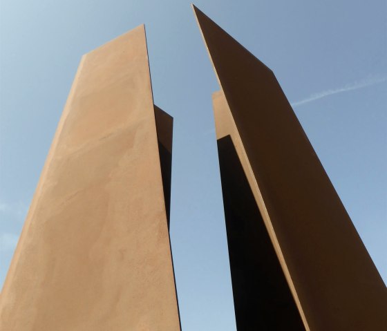 Teufelsschlucht-Skulptur von Christoph Mancke, © Felsenland Südeifel Tourismus GmbH