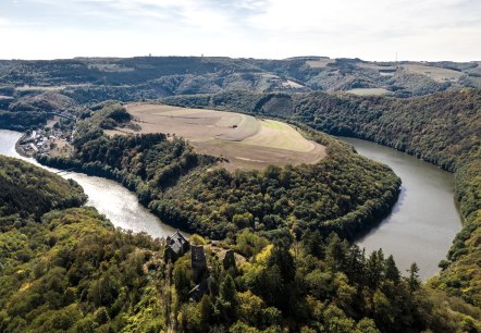 Burg Falkenstein und die Ourschleife, © Eifel Tourismus GmbH, Dominik Ketz