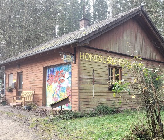 Beekeeper's house at the Teufelsschlucht nature park center, © Felsenland Südeifel Tourismus GmbH, Elke Wagner