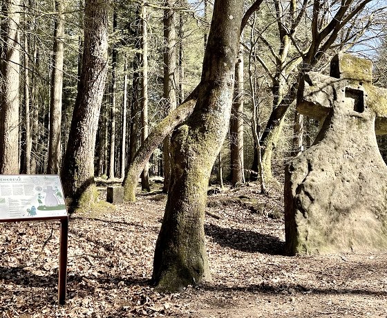 Neue Info-Tafel Fraubillenkreuz, © Naturpark Südeifel/Ansgar Dondelinger
