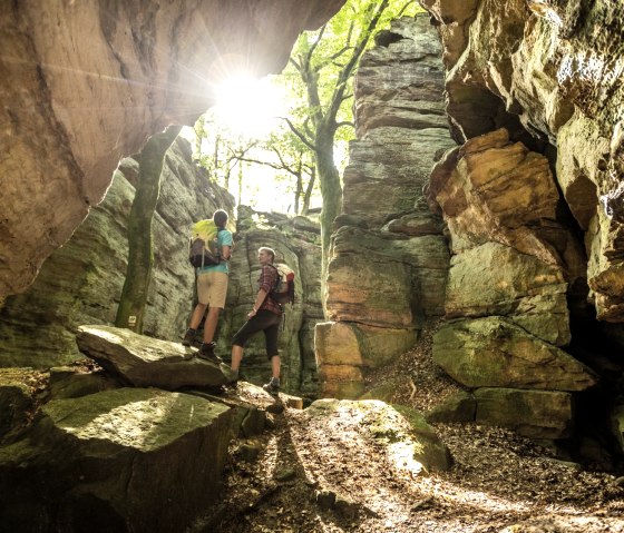 Felsenweg 3: Mandrack Passage im NaturWanderPark delux, © Eifel Tourismus GmbH, D. Ketz