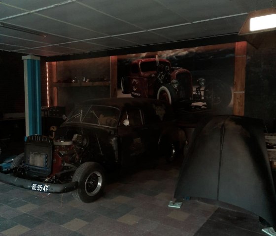 garage, © Joop Holkenborg