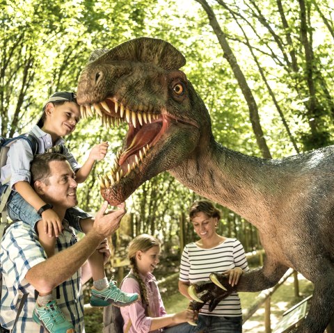 Der "Teufelsschlucht-Dinosaurier", © Felsenland Südeifel Tourismus GmbH