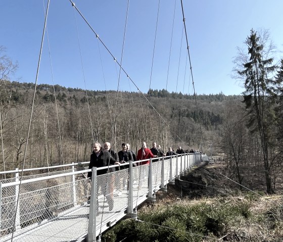 Freigabe Hängebrücke nach Einsegnung, © Naturpark Südeifel/Ansgar Dondelinger