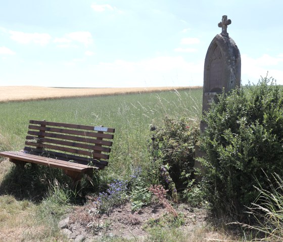 Am Wanderweg Nr. 92 bei Krautscheid, © Tourist-Information Islek